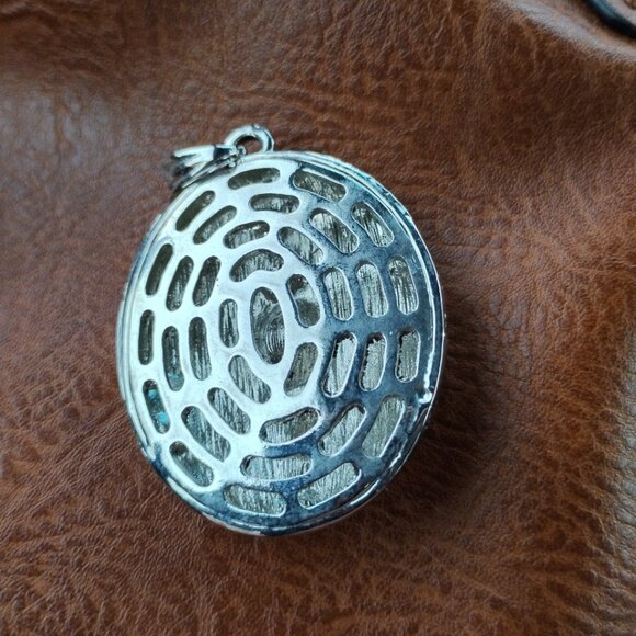 Stunning Pendant Silver Tone Base with Black Gradual Faceted Crystals on Top ~2' - Picture 2 of 9